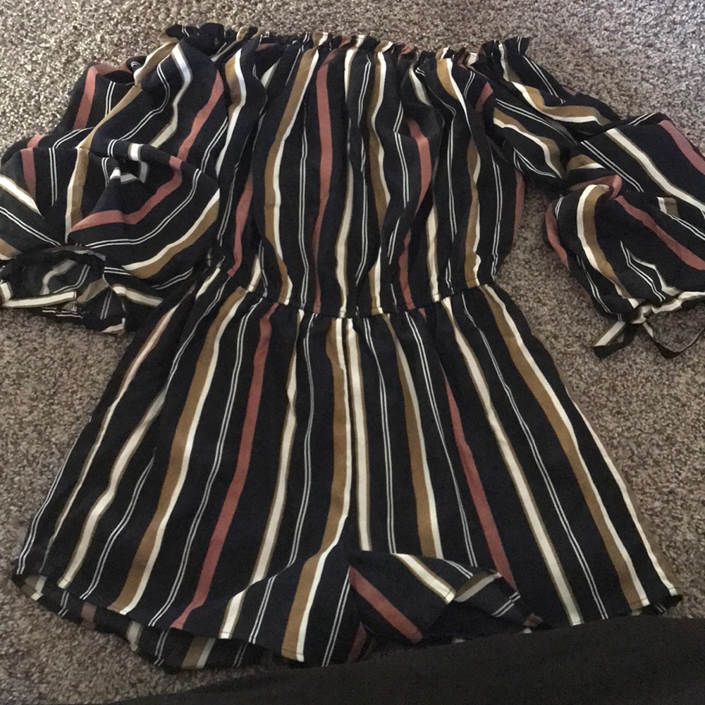 Stripped fashion nova romper